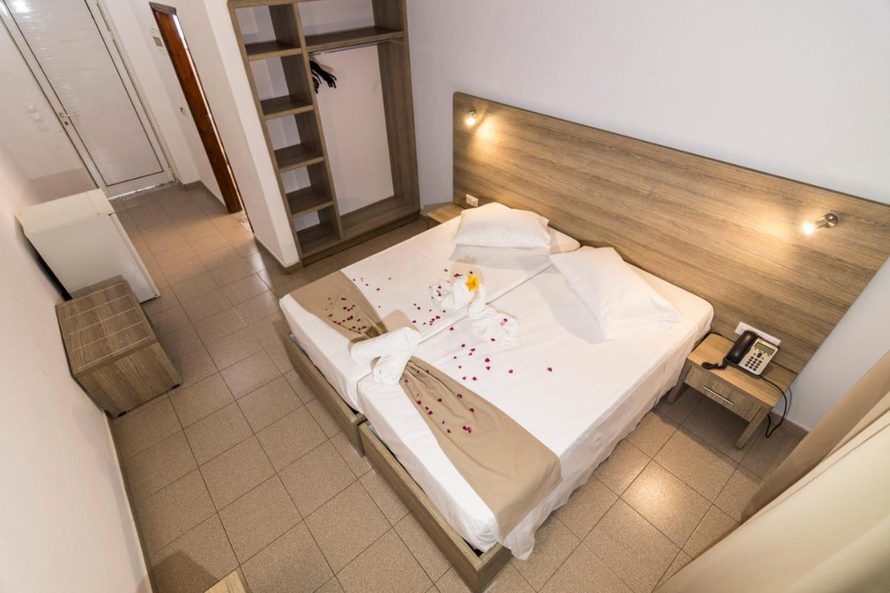 Deluxe Doppel-/Zweibettzimmer mit Balkon