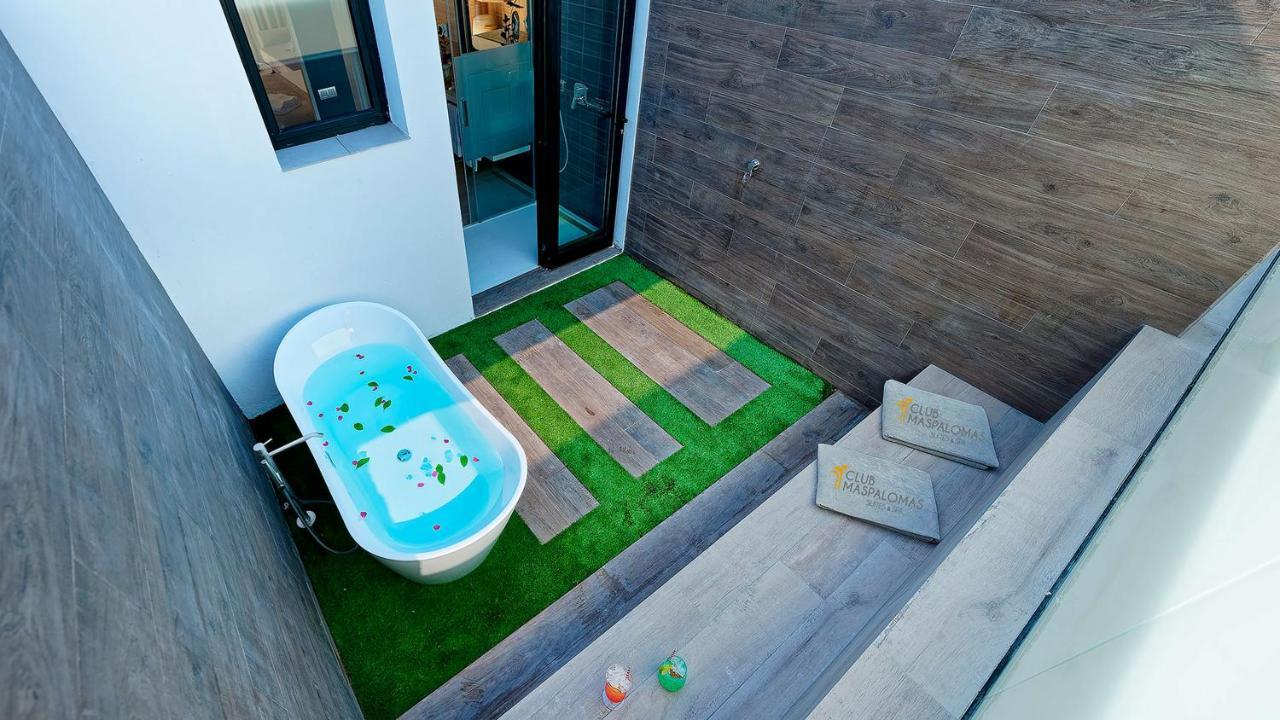 Deluxe Tweepersoonskamer met Vrijstaand Bad Buiten