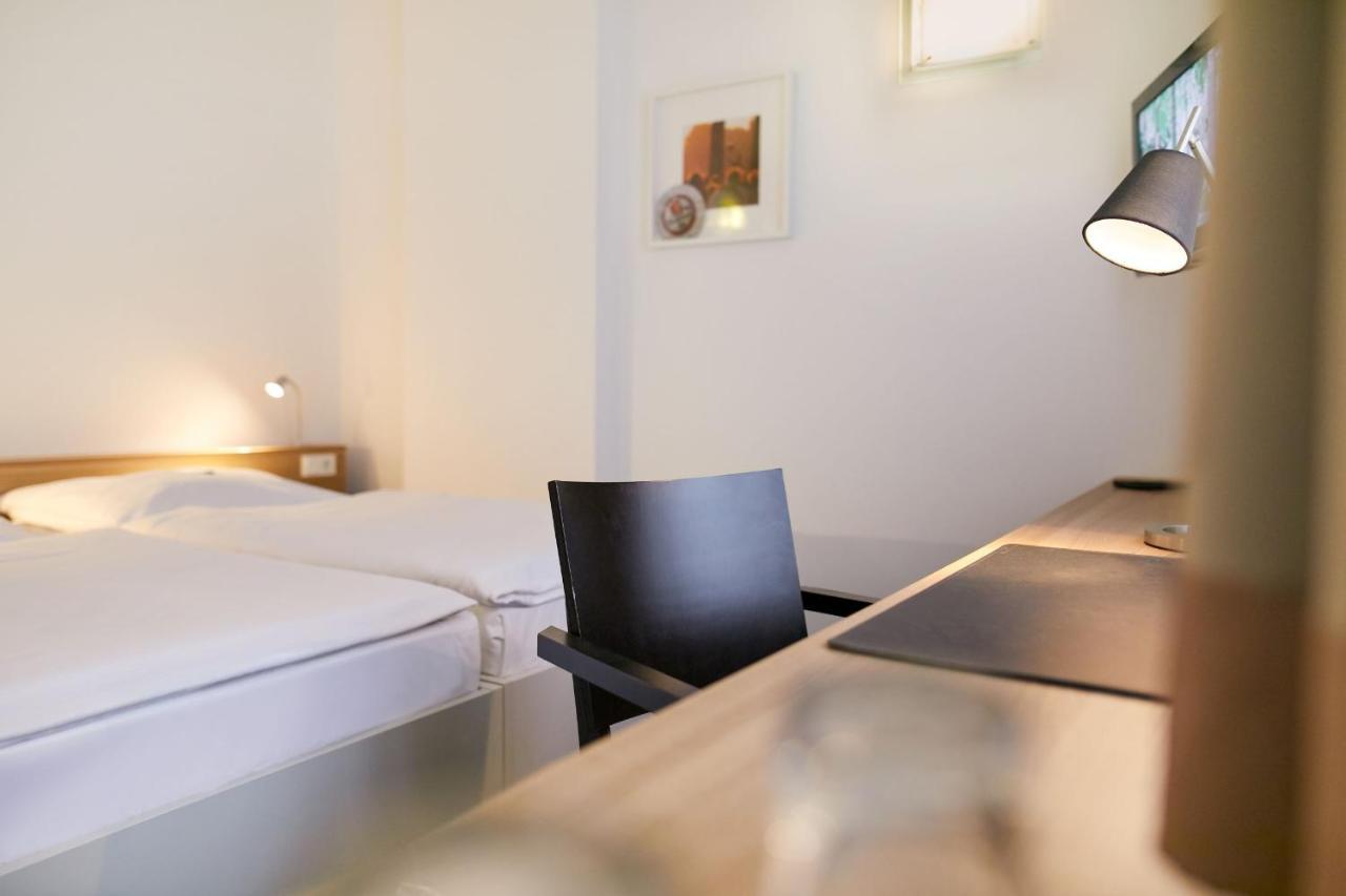 Doppelzimmer mit Küchenzeile