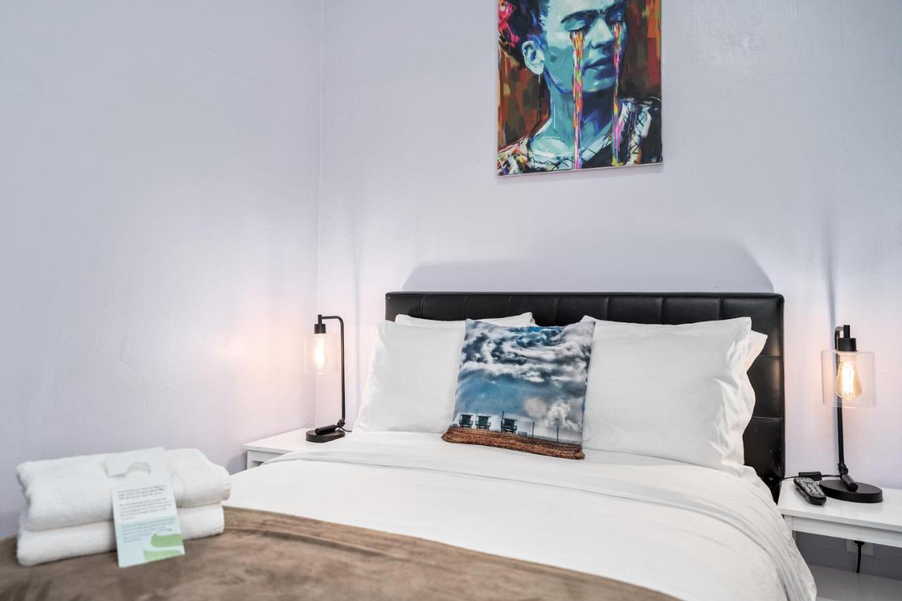 Double Room with Shared Bathroom