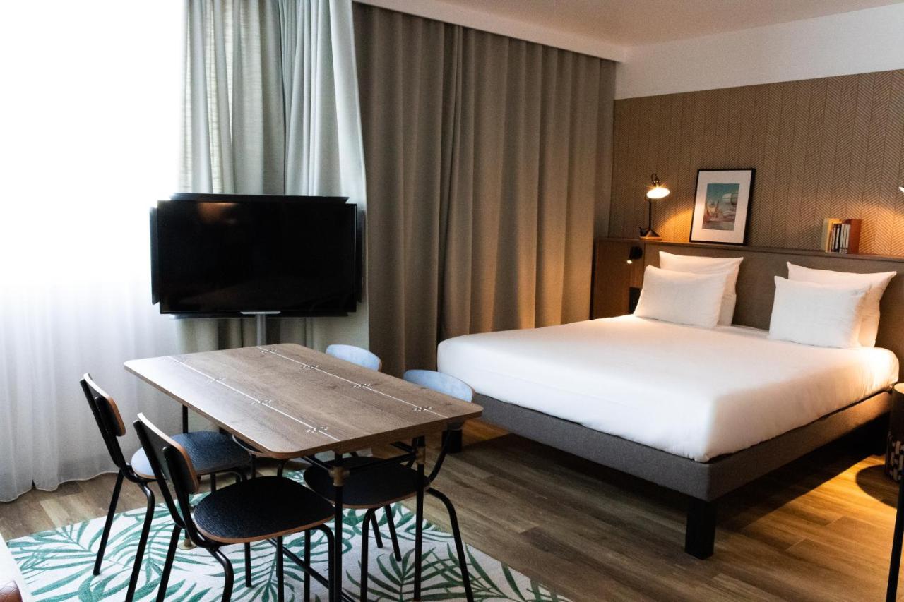 Suite Superior con Letto Matrimoniale e Divano-Letto Matrimoniale