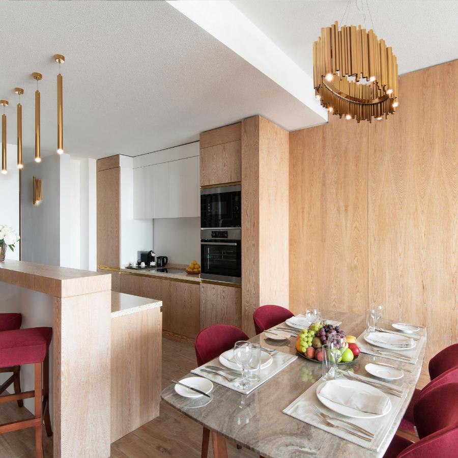 One Bedroom Suite King Deluxe Westbay Beach Access