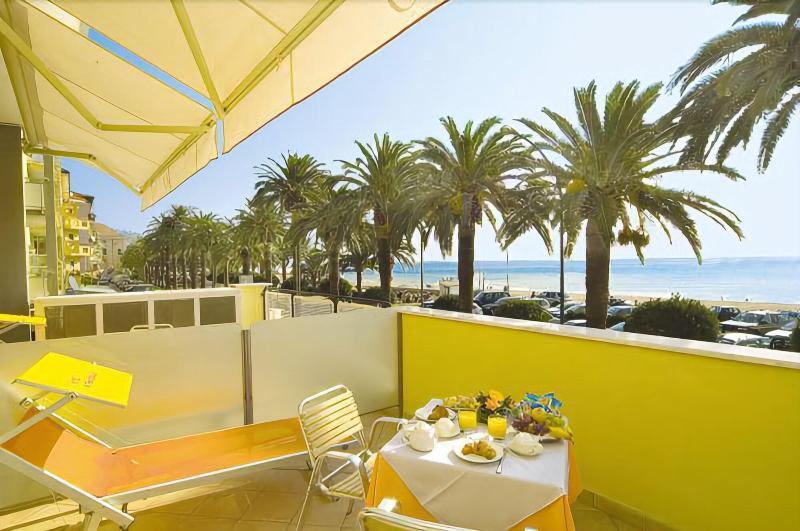 Double Room with Sea View