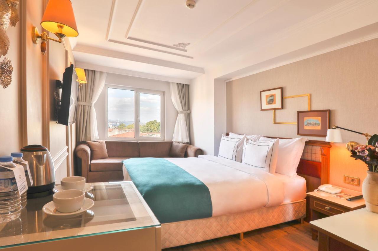 Superior Triple Room