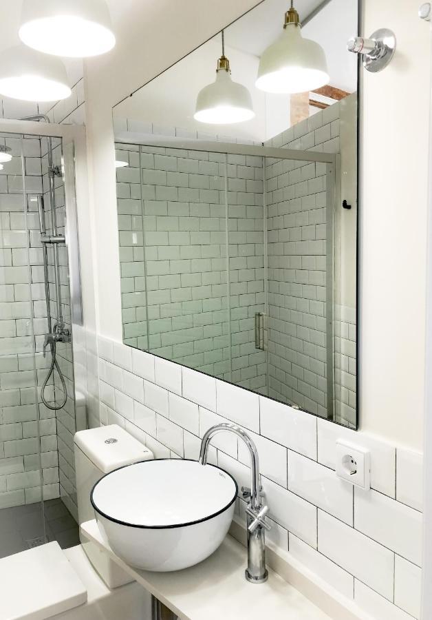 Suite with Balcony,1151982225:JPEG