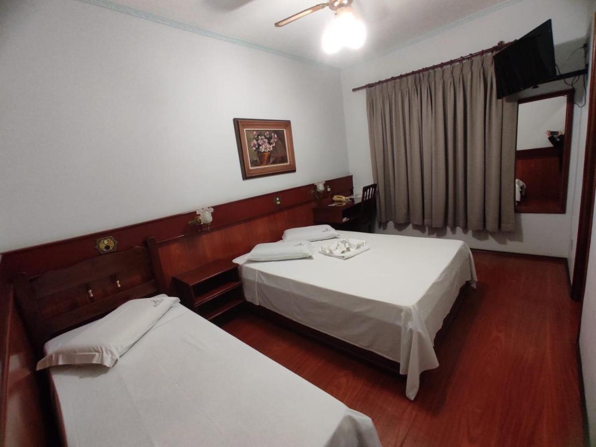 Double or Twin Room,1174889408:JPEG