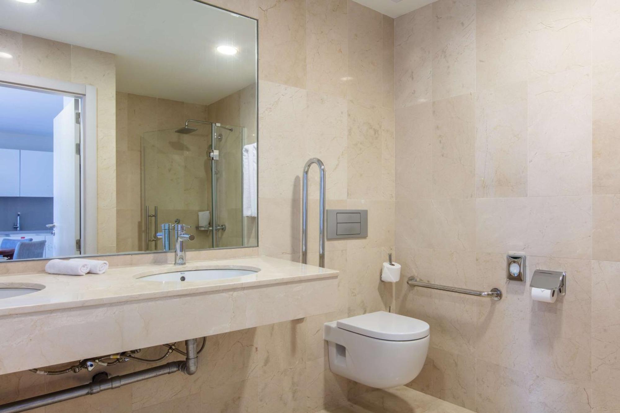 Suite Junior con vistas al jardín