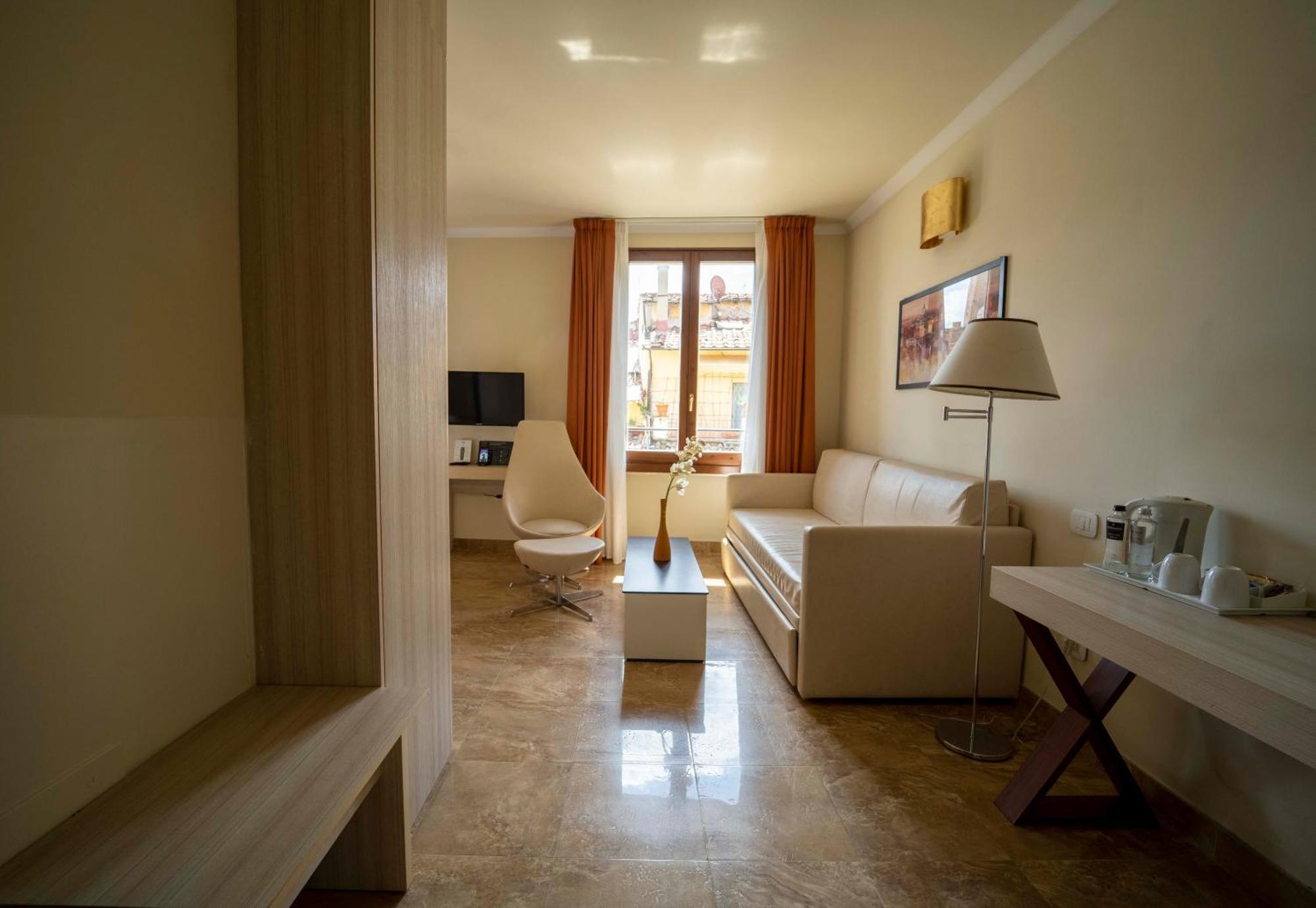 Chambre Deluxe Double ou Lits Jumeaux