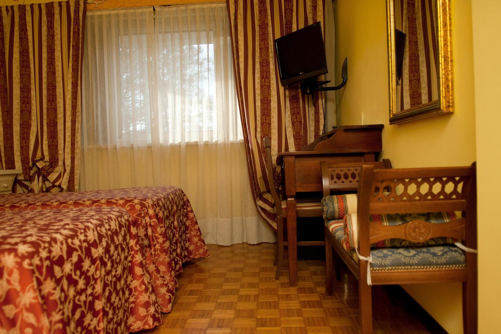 Comfort Single Room