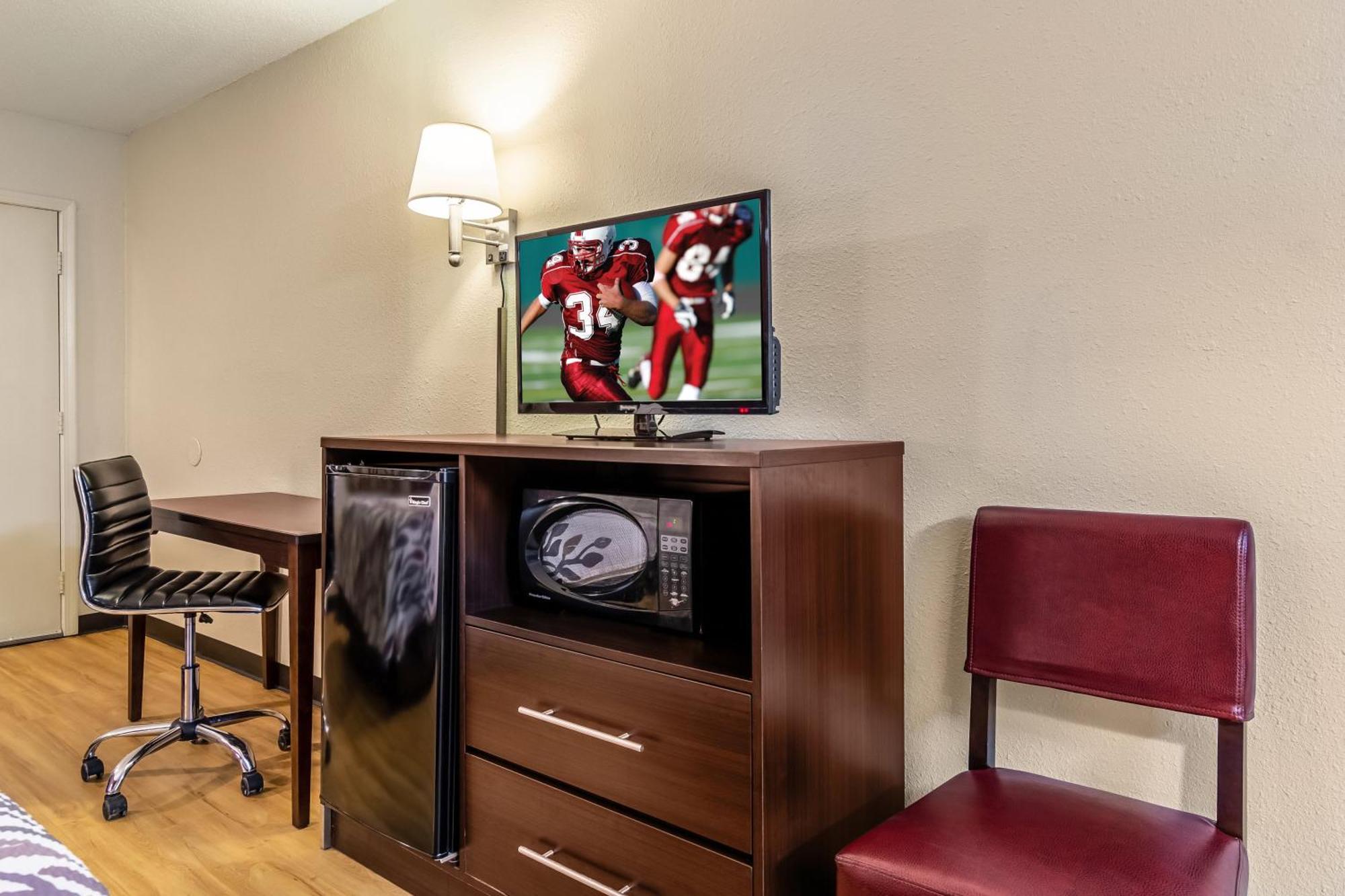 Deluxe Room with Two Double Beds Non-Smoking