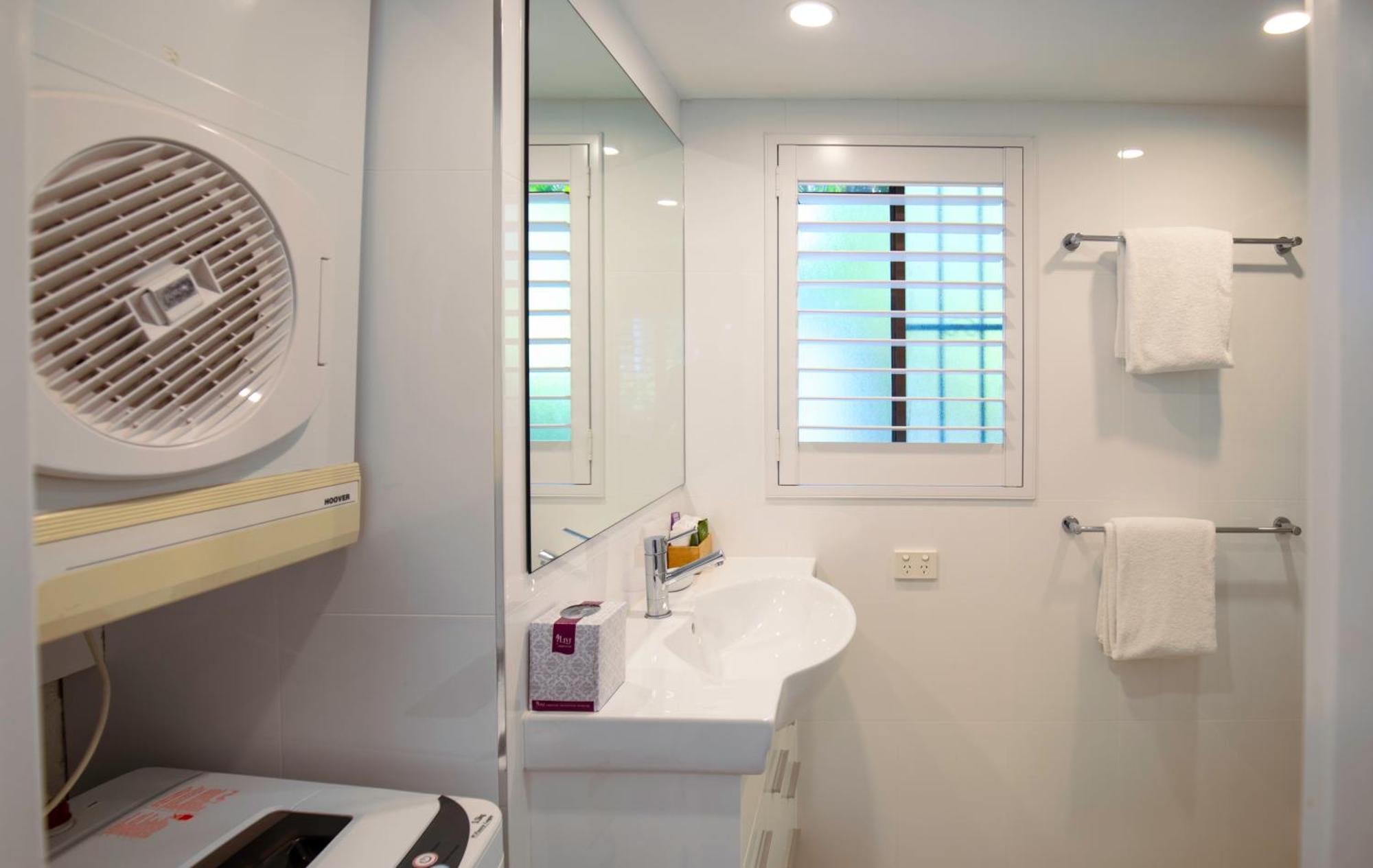 Superior One-Bedroom Apartment