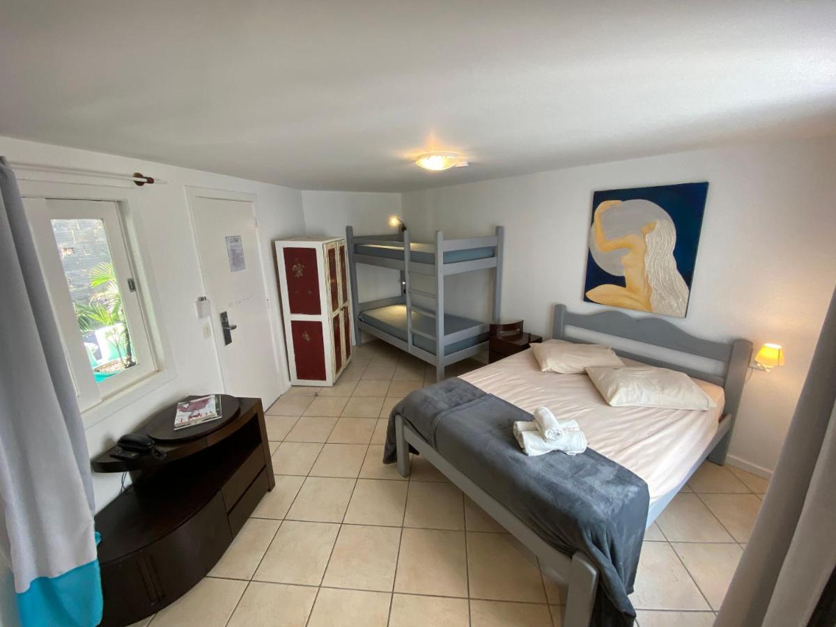 Habitación Cuádruple con baño privado