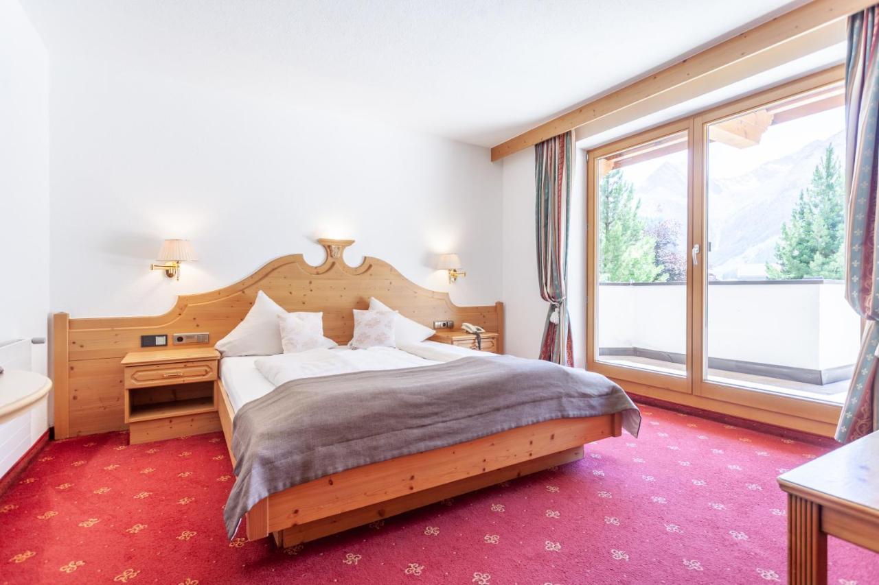 Family Suite,1765315981:JPEG