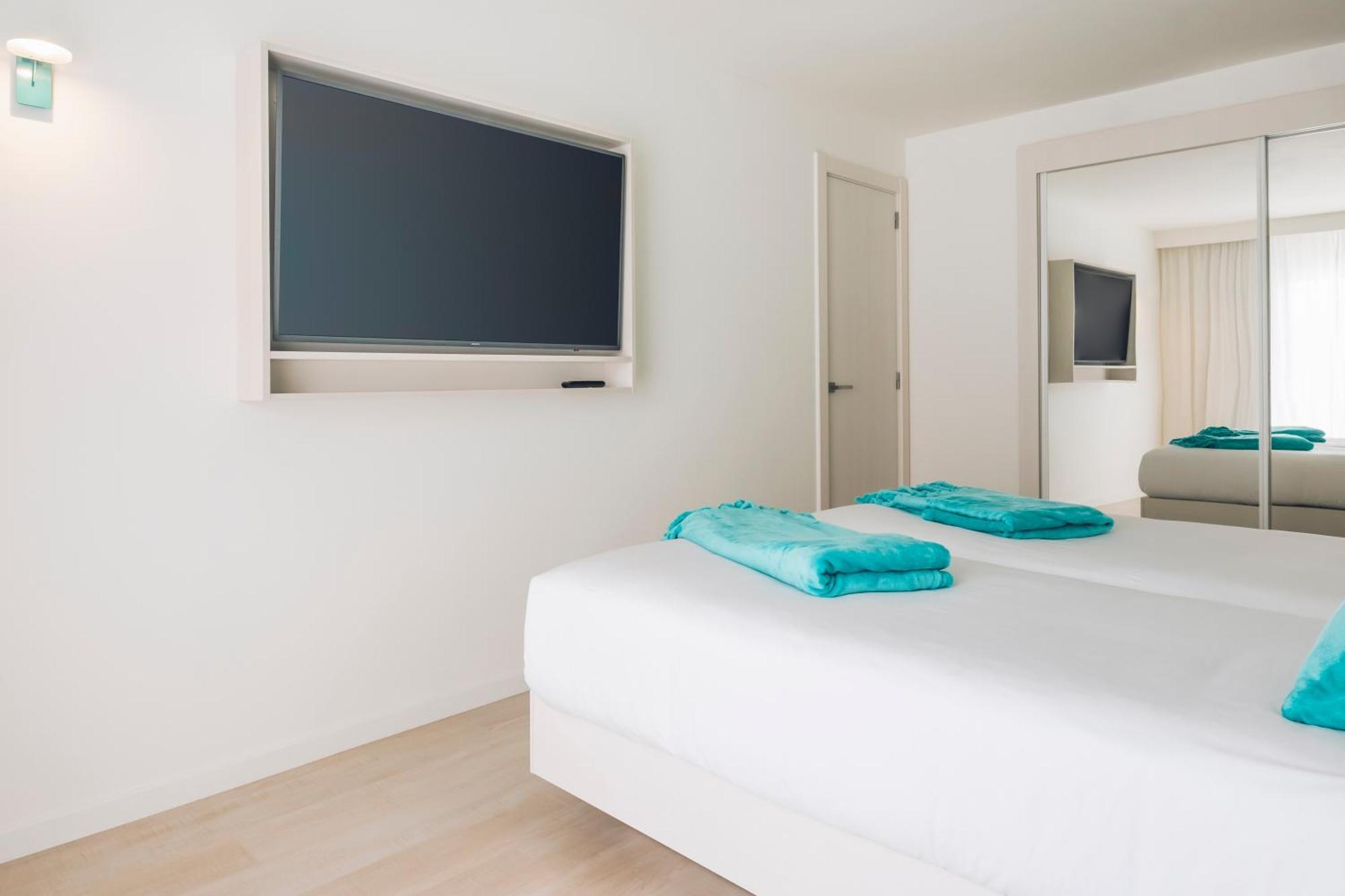 Quarto Duplo (2 Adultos)