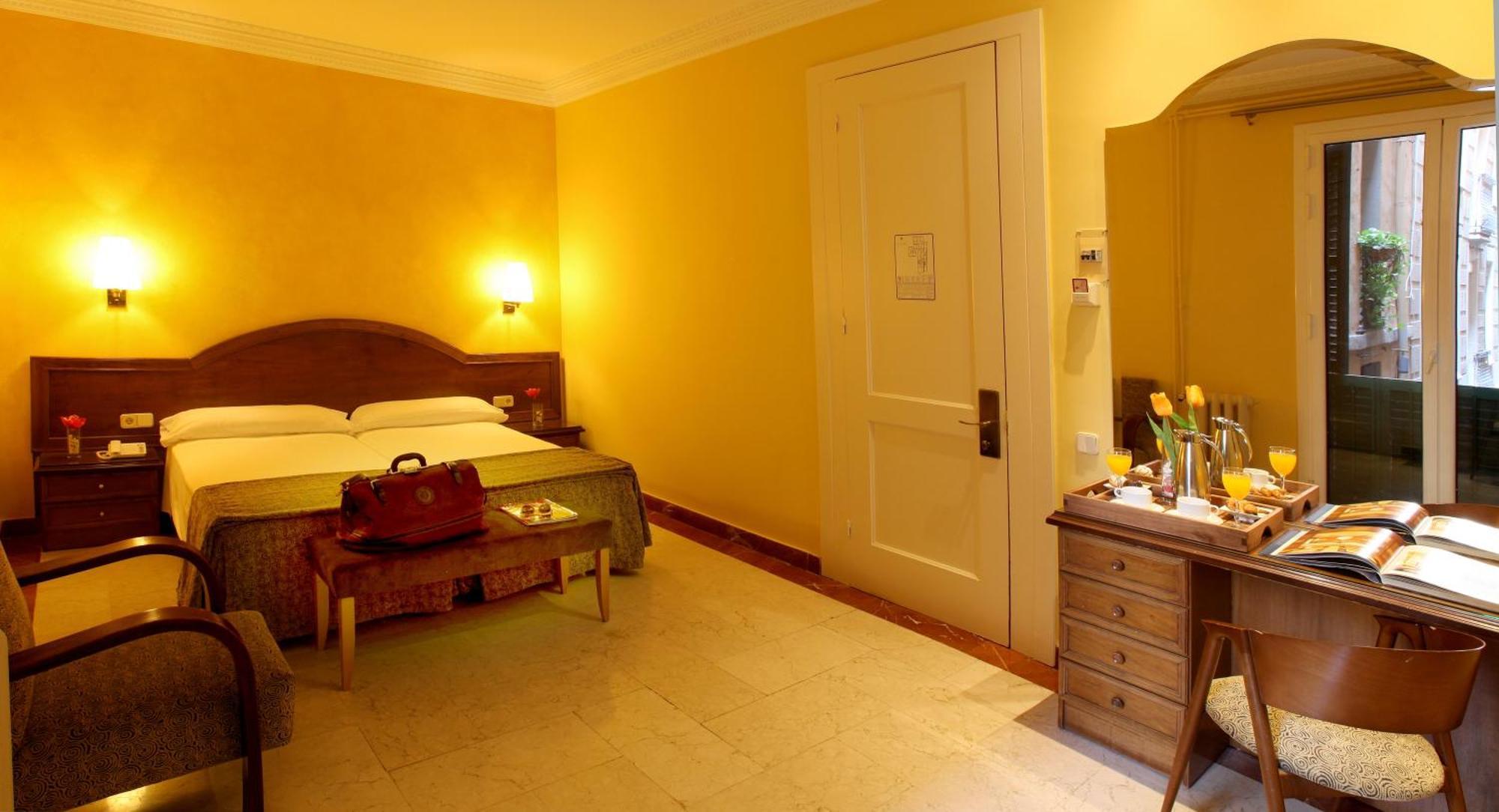 Quarto Duplo Standard