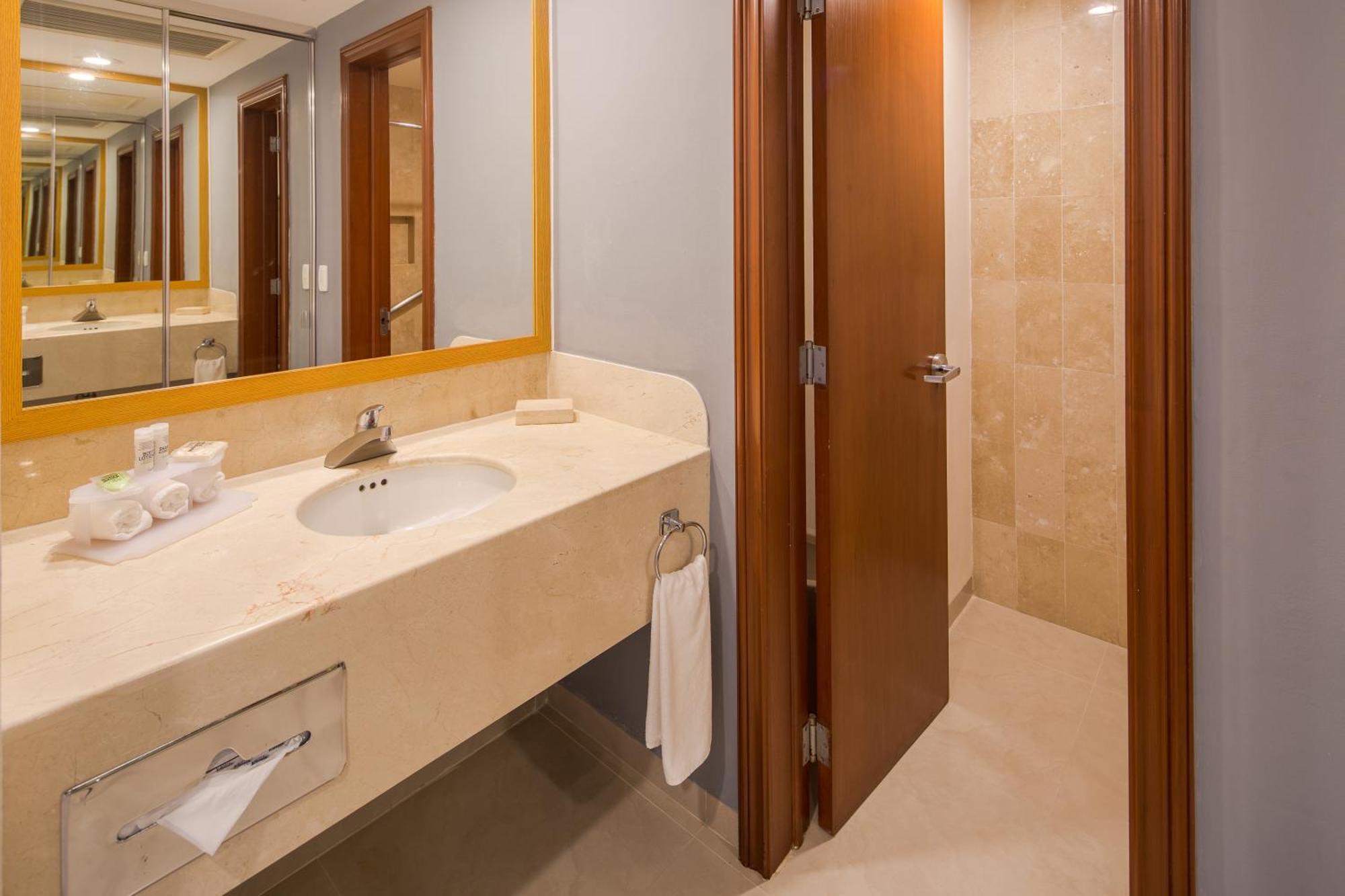 Suite Estudio Superior - No fumadores - 1 cama extragrande