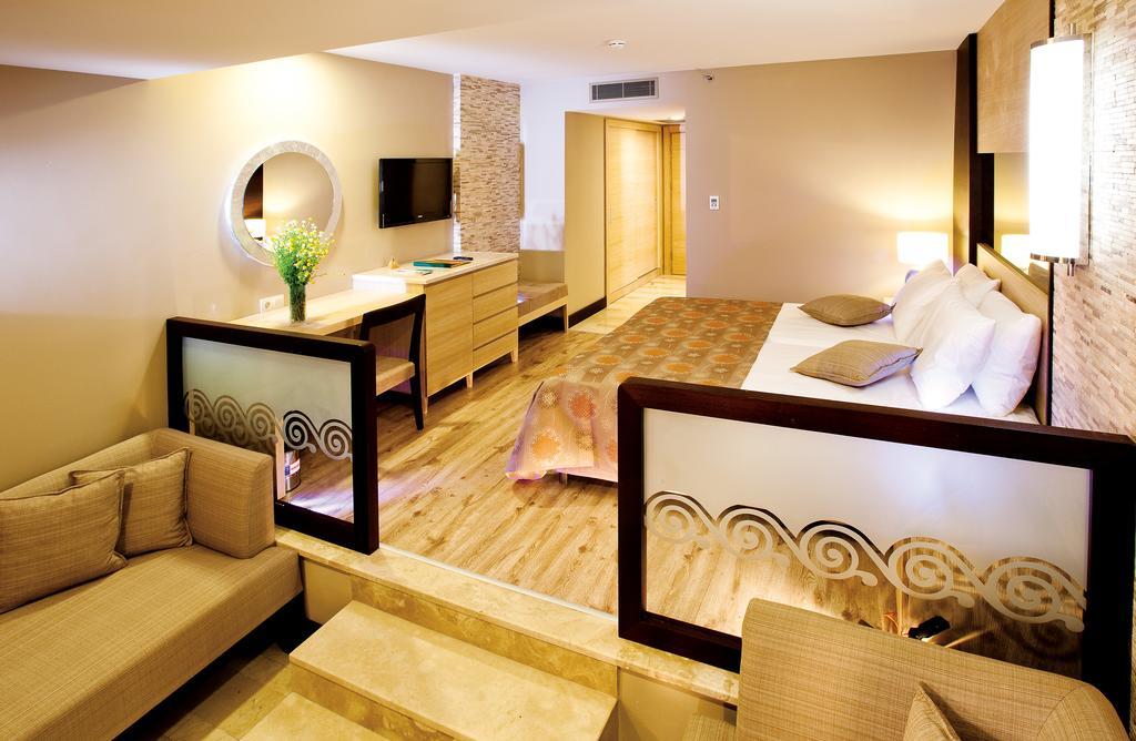 Großes Doppelzimmer