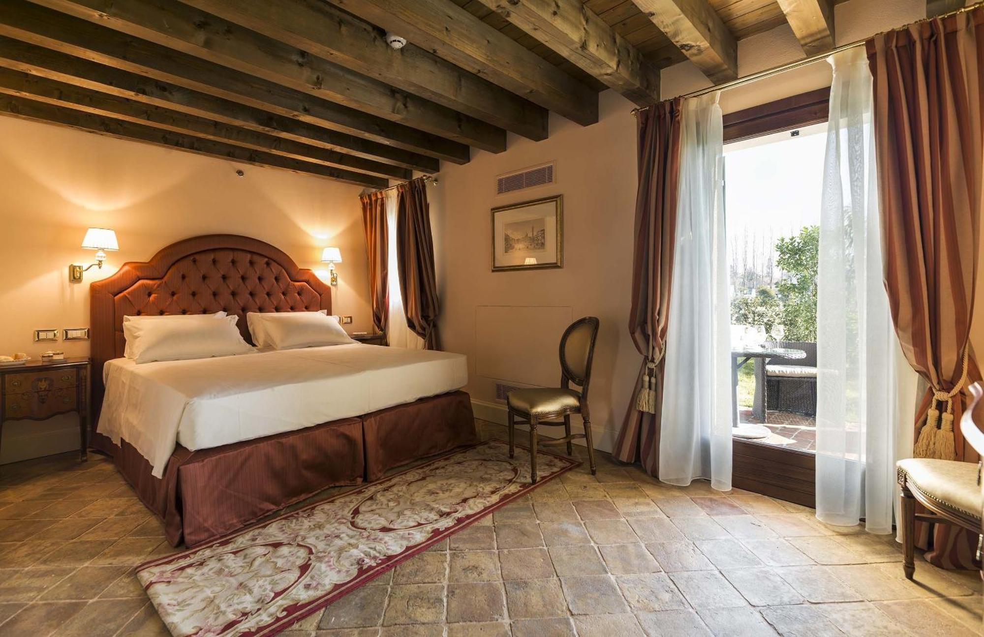 Chambre Double - Vue sur Jardin