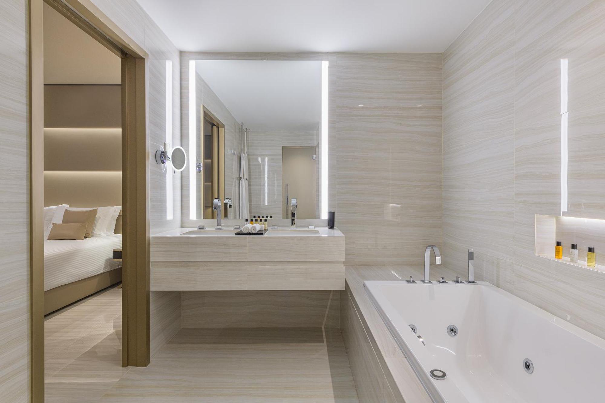 Penthouse Suite Sea View