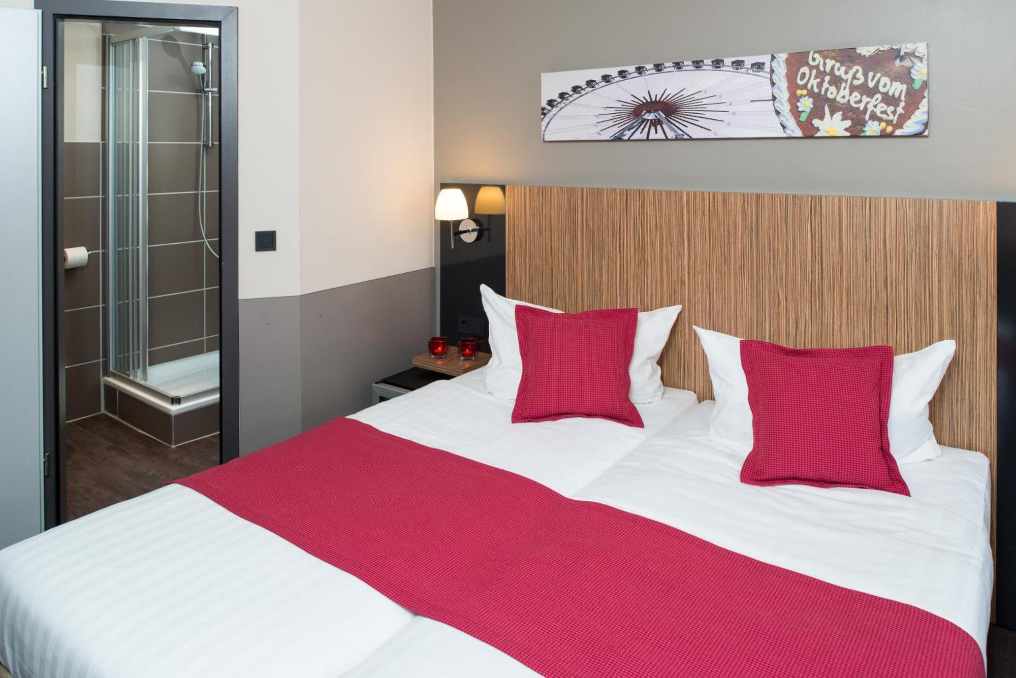 Double or Twin Room,1212152575:JPEG