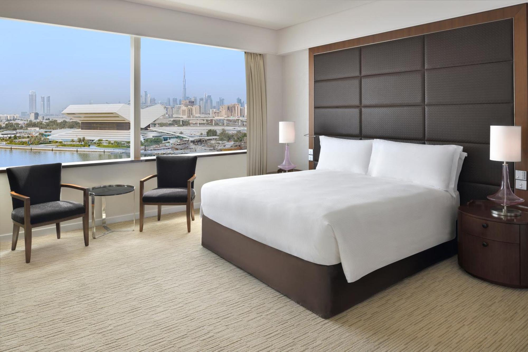 One-Bedroom Suite with Waterfront View