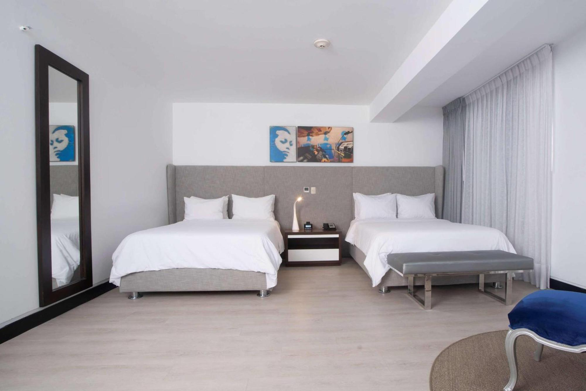 Studio Suite Two Double Beds