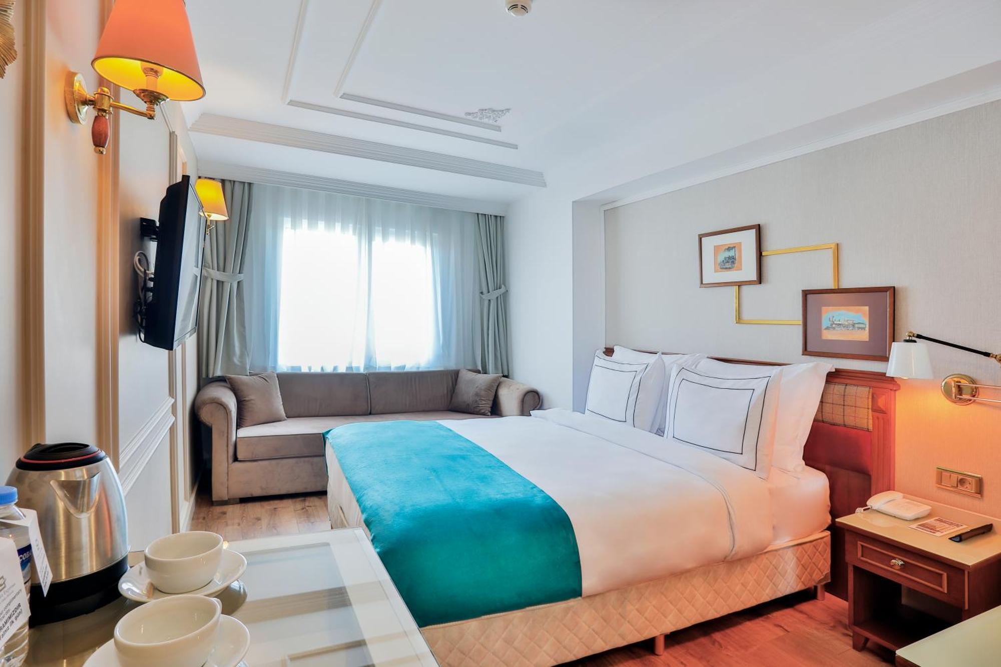Superior Triple Room
