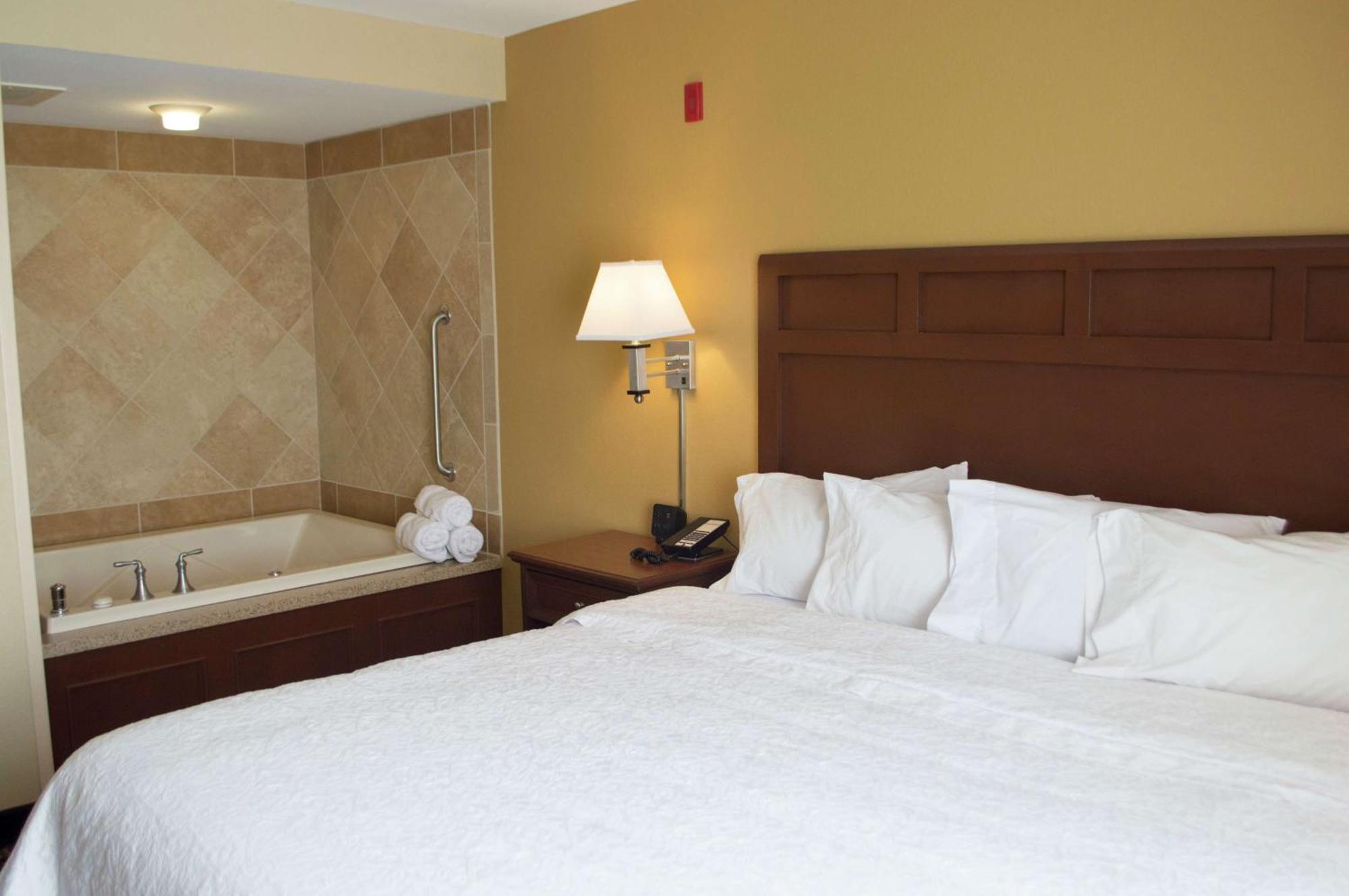 King Room with Spa Bath