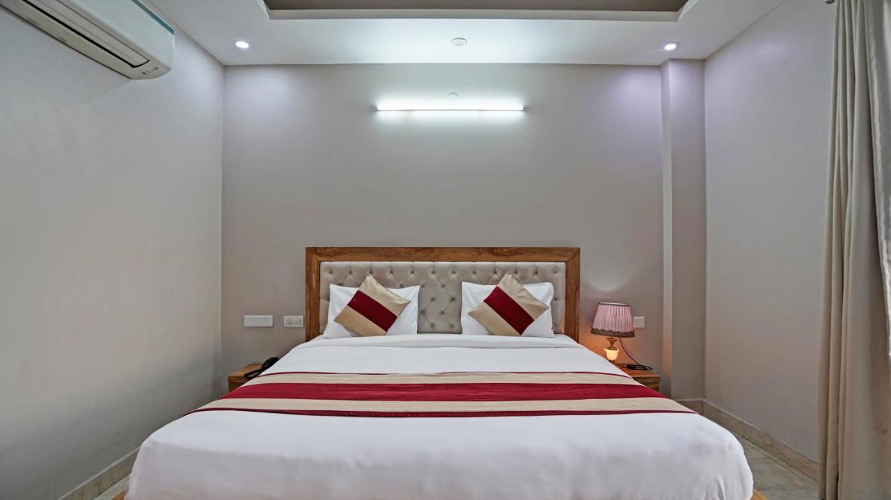 Deluxe Double or Twin Room,1307580022:JPEG