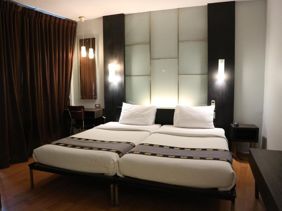 Deluxe Twin Room,1327113107:JPEG