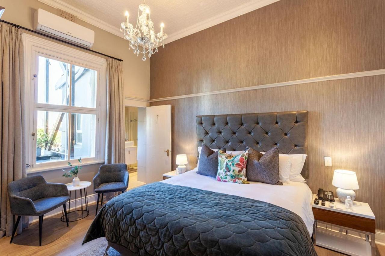 Heritage Classic room