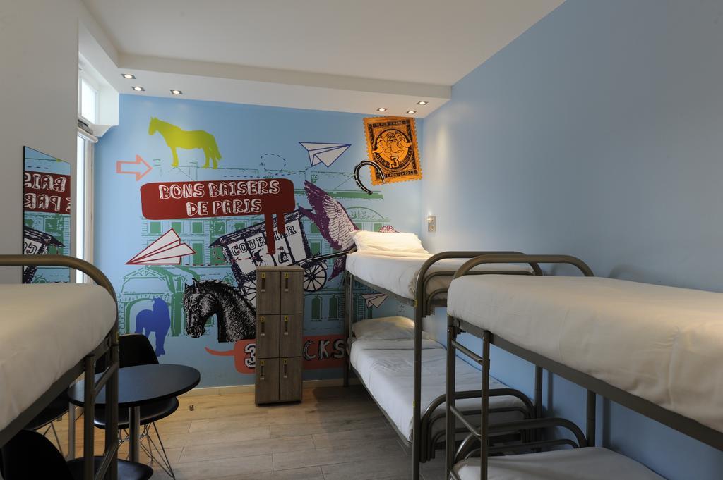 Bed in 6-Bed Mixed Dormitory Room