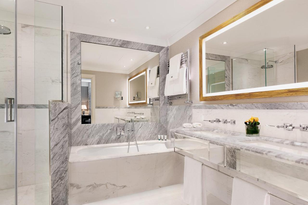 Grand Deluxe Contemporary Double Room