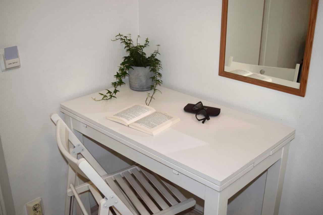 Doppel-/Zweibettzimmer mit Gemeinschaftsbad