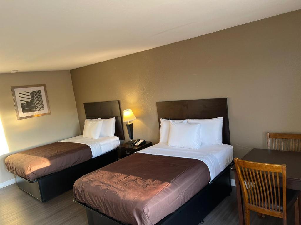 Double Room Two Double Beds Accessible or Non Smoking