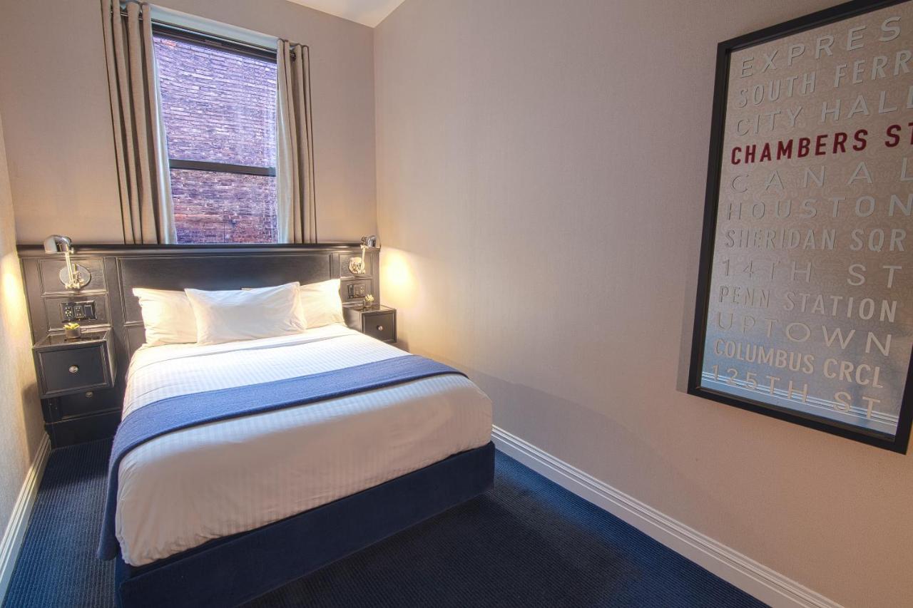 Quarto Standard com 1 Cama de Casal
