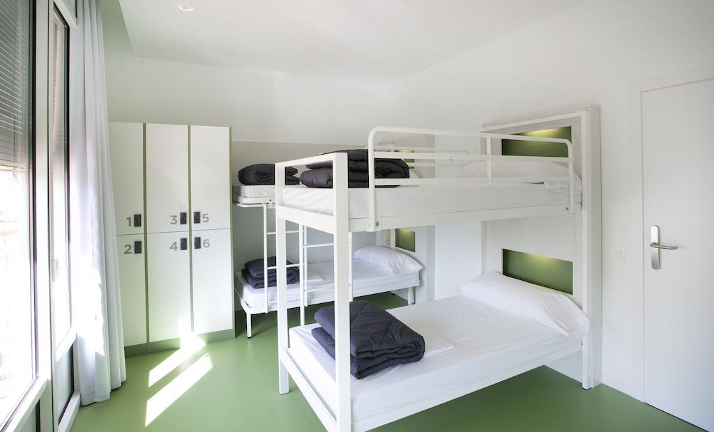 Bed 6-Bed Dormitory Room,215410511:JPEG