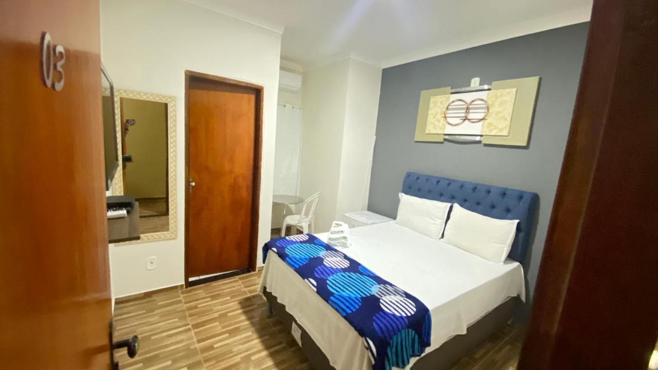 Quarto Duplo (1 Adulto + 1 Criança)