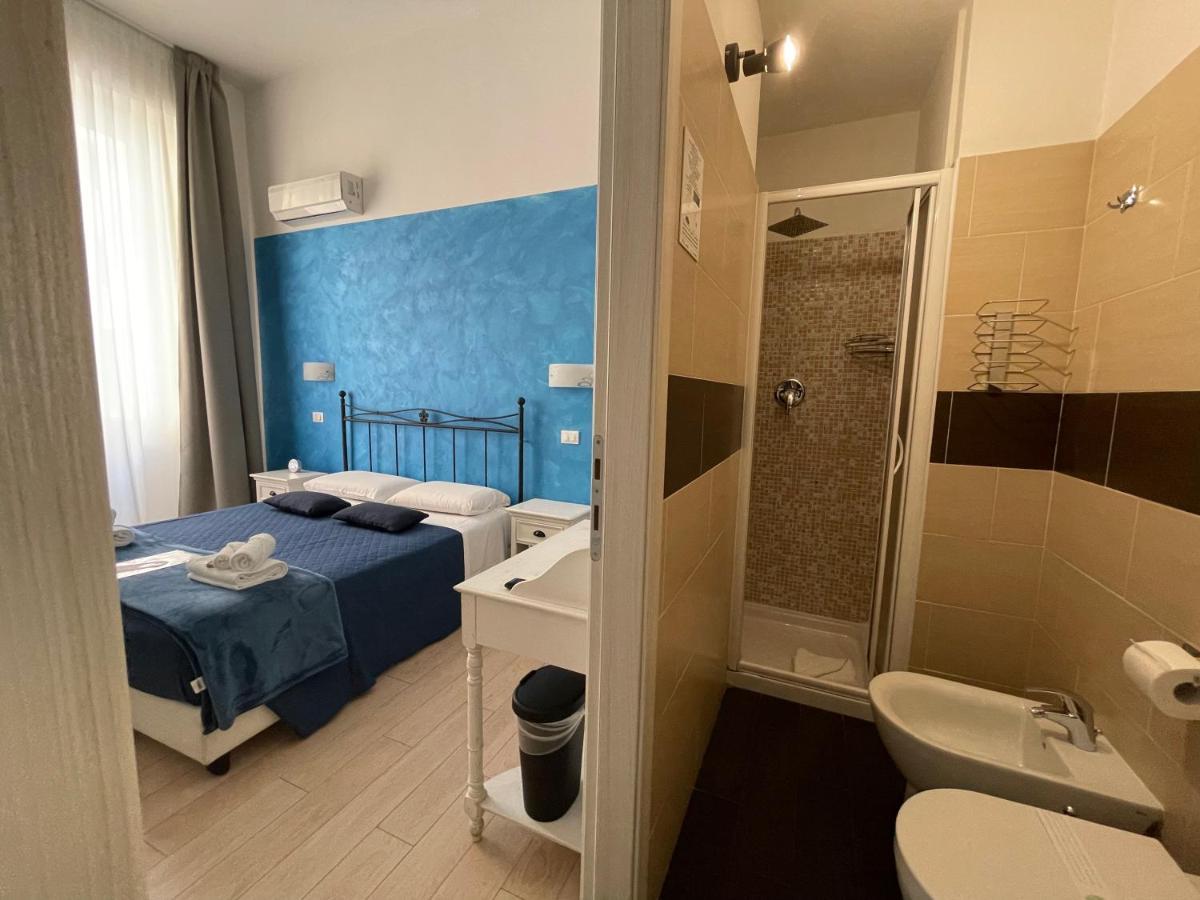 Double Room,1393205006:JPEG