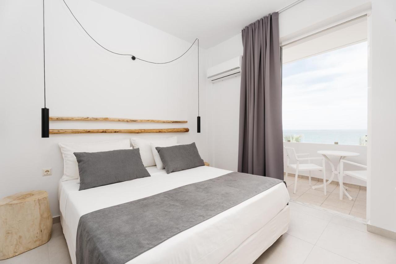 Classic Double Room Sea View,1402723352:JPEG