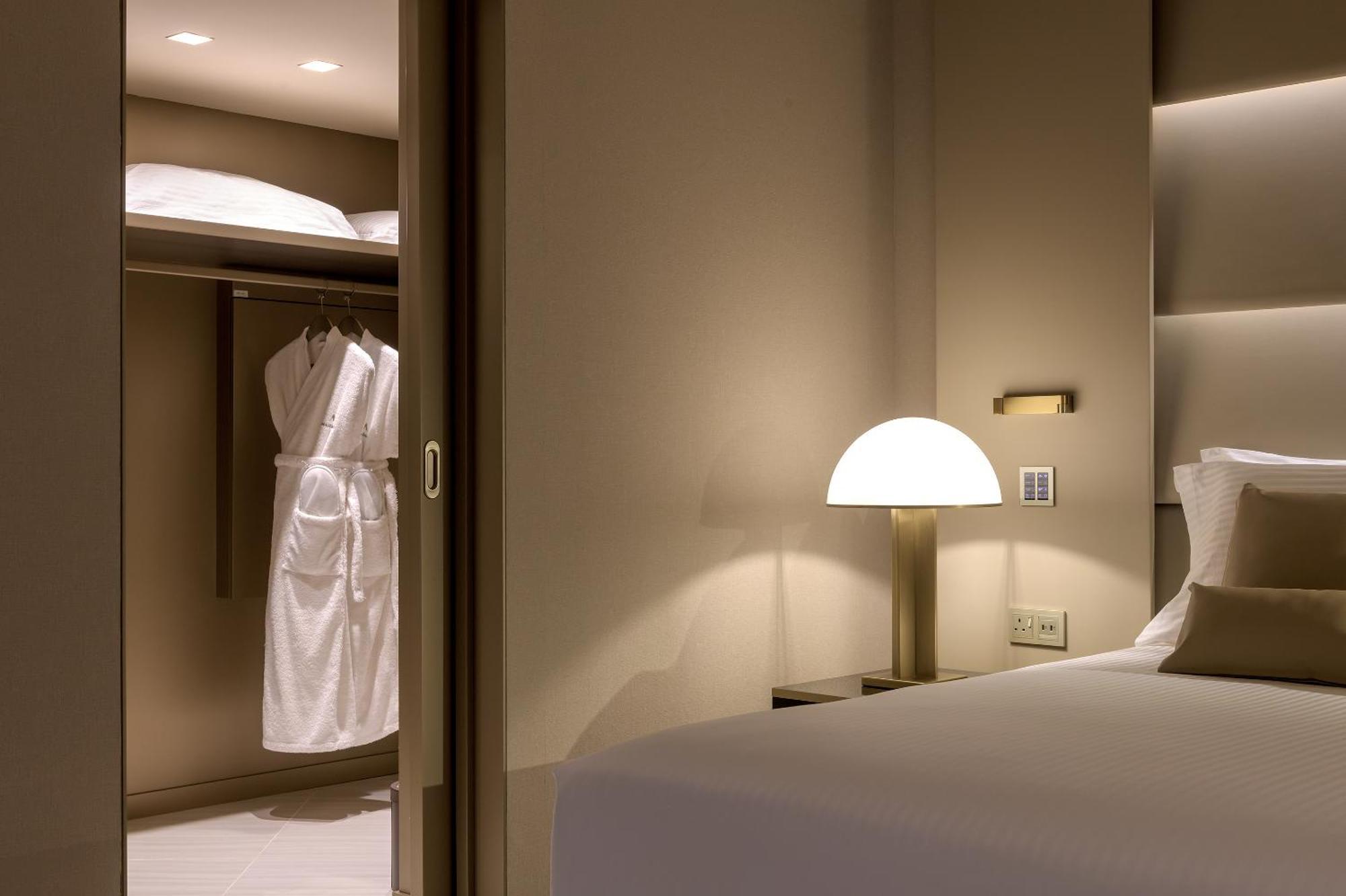 Signature Suite Sea View