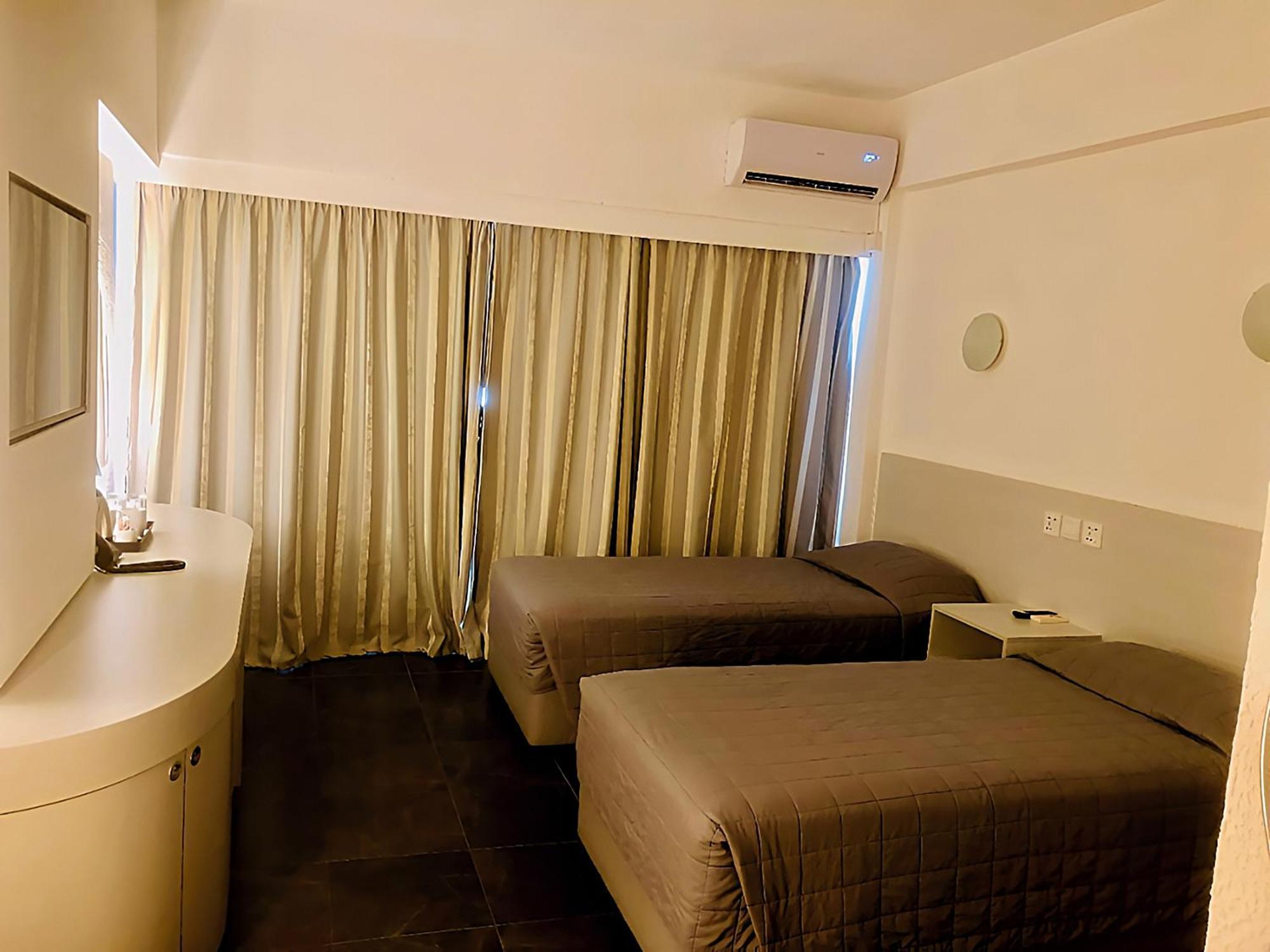 Superior Twin Room with Inland View with Balcony
