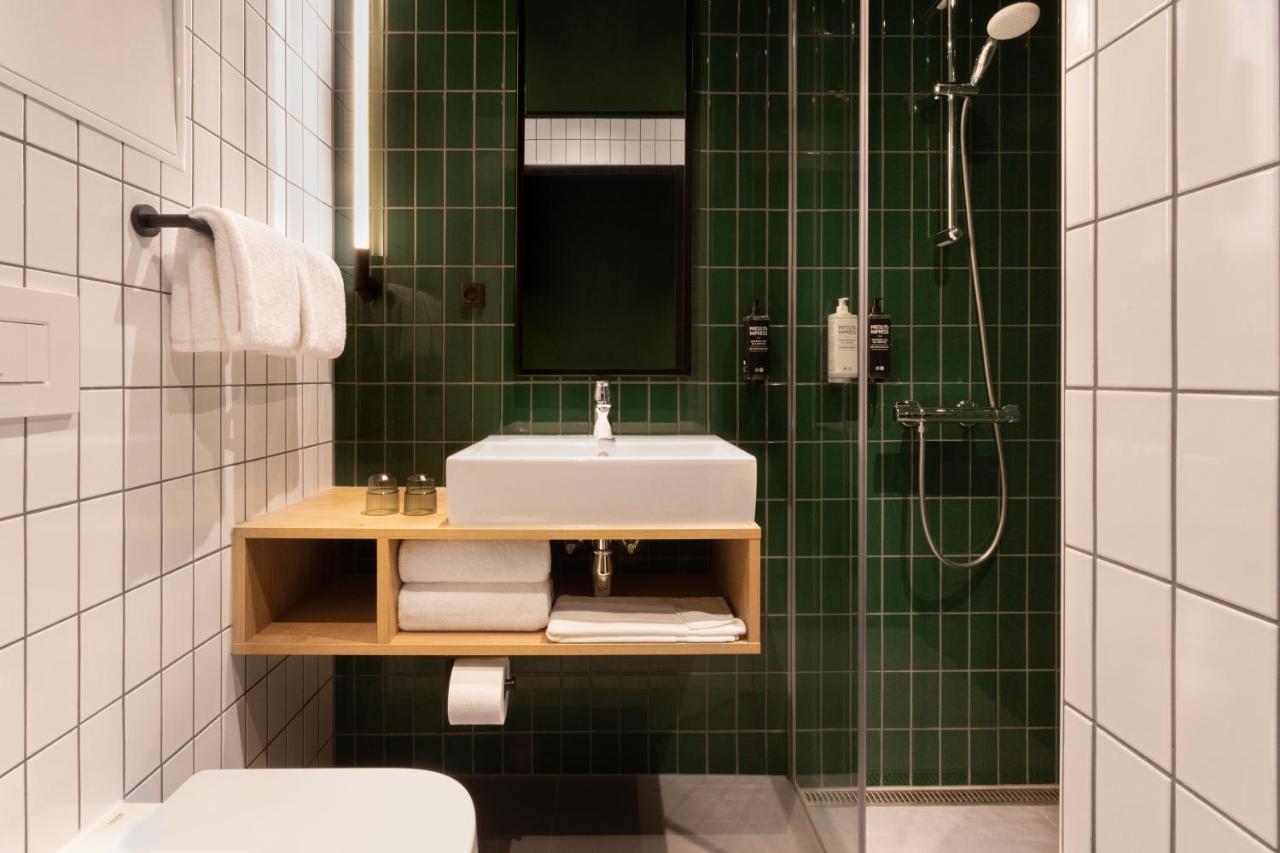 Superior Twin Room - High Floor