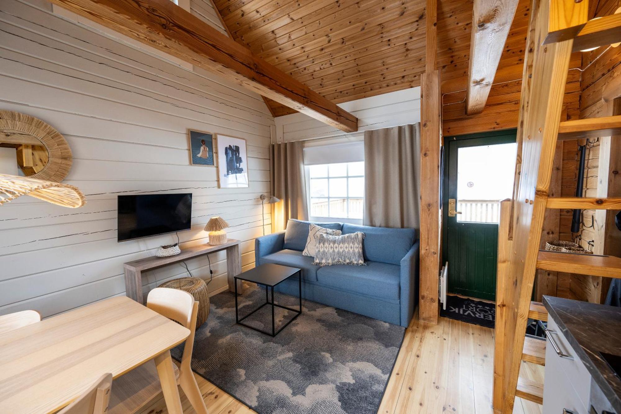 Cottage Sea View