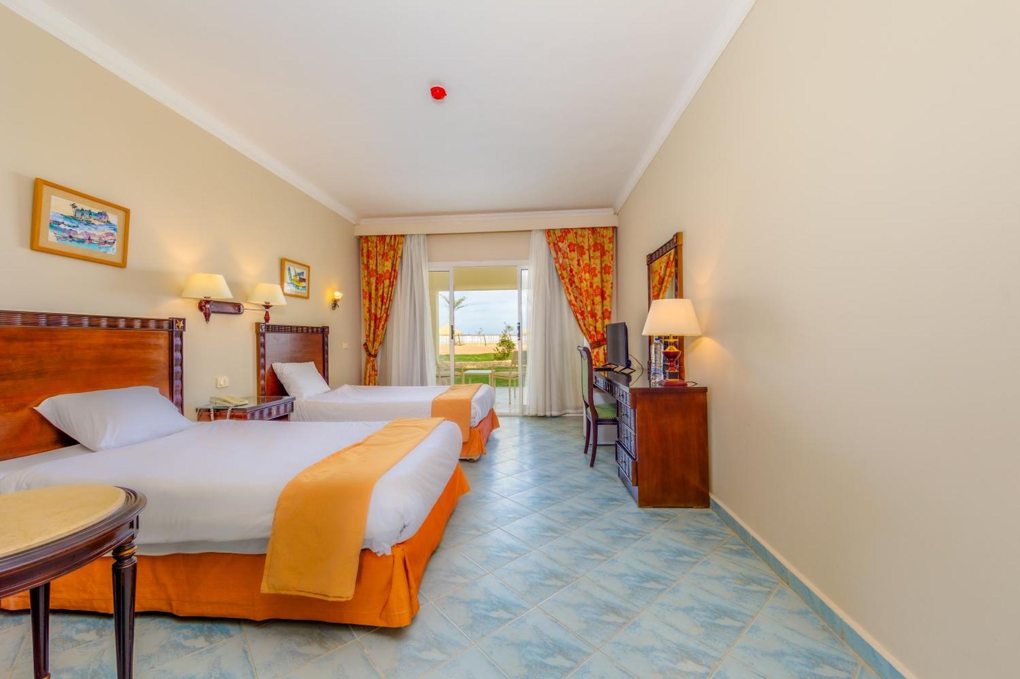 Deluxe Room Garden/Sea View