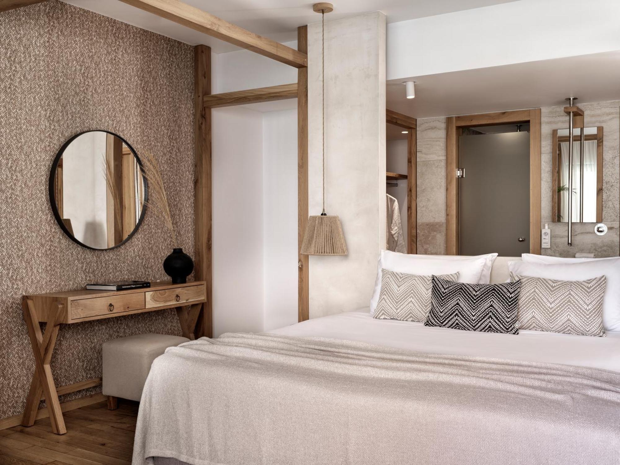 Habitación Doble Premium con vistas a la piscina