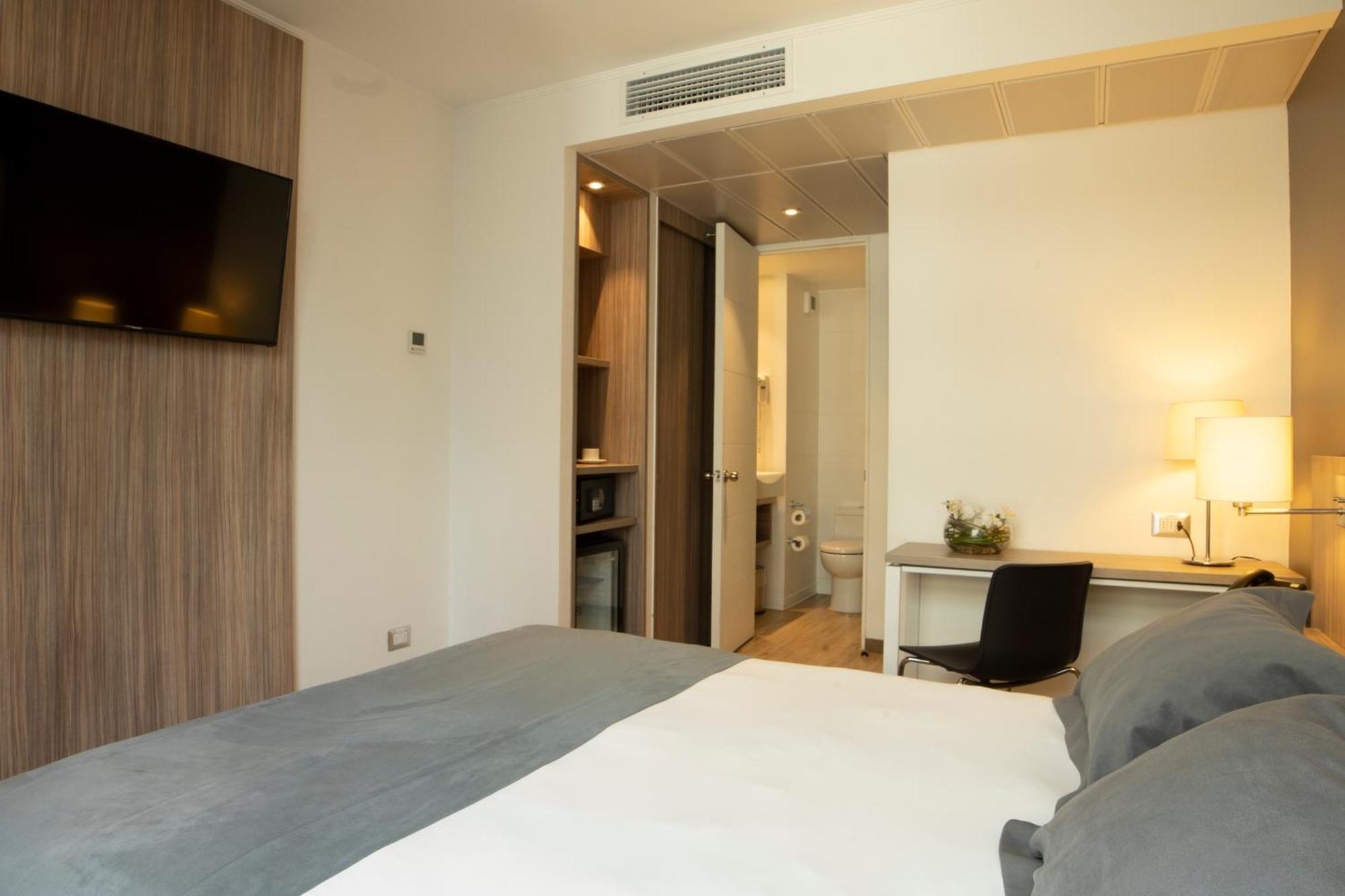Small Single Room