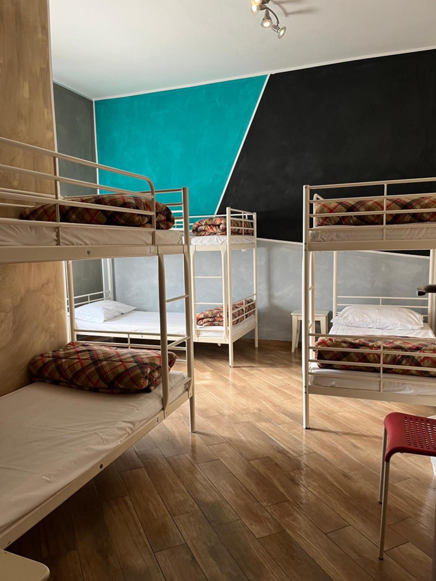 Bed 6-Bed Female Dormitory Room