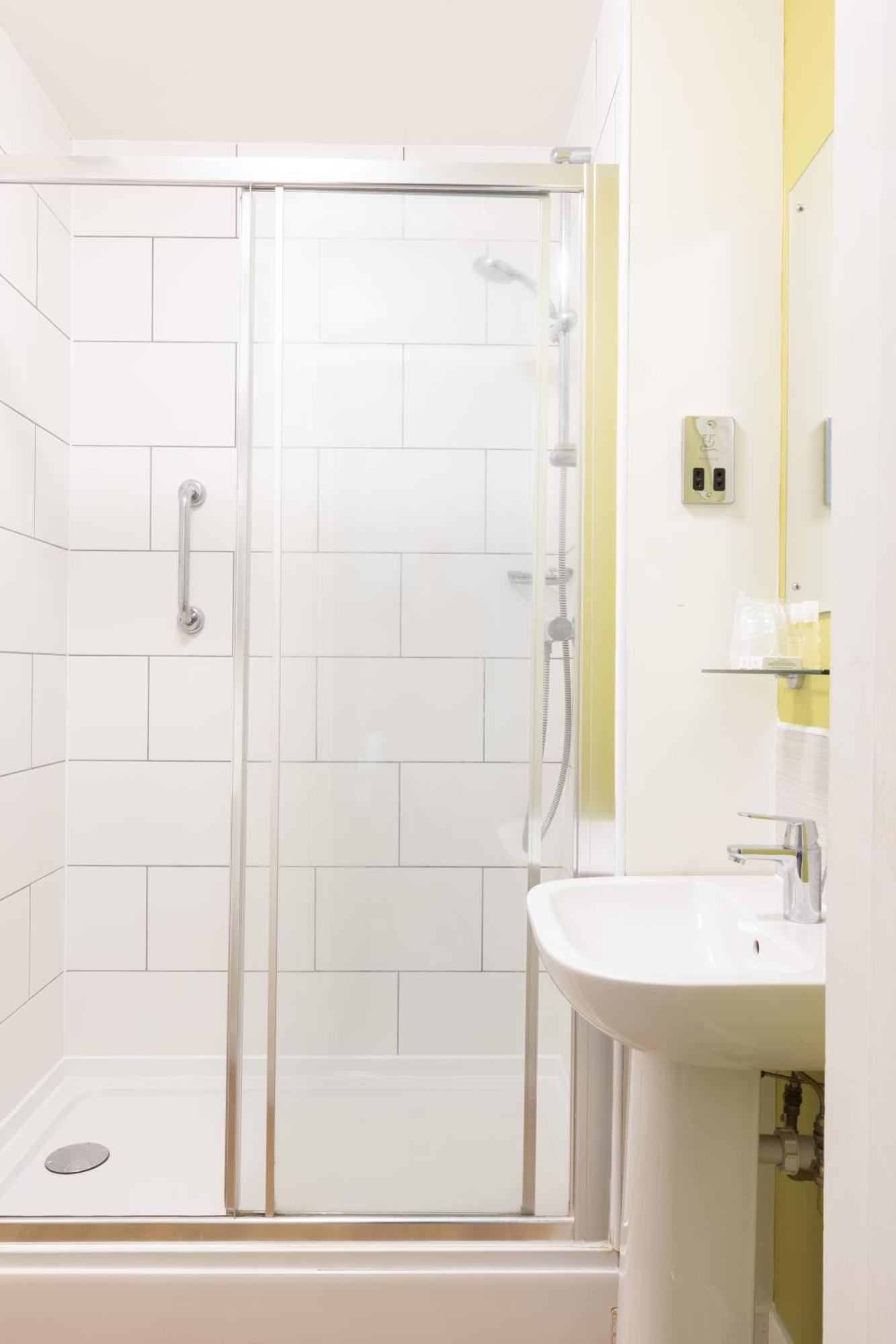 Superior Double Room,1531055386:JPEG