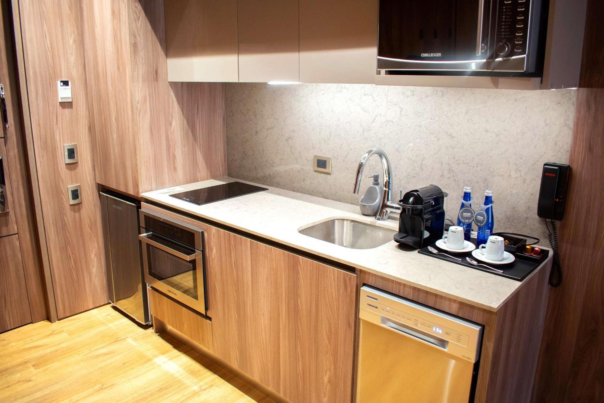 Junior King Apartaroom Mountain View